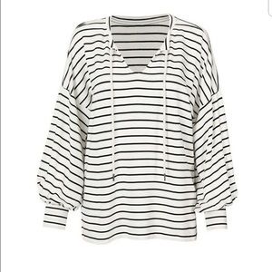 RELAX GAME DAY SWEATSHIRT XS